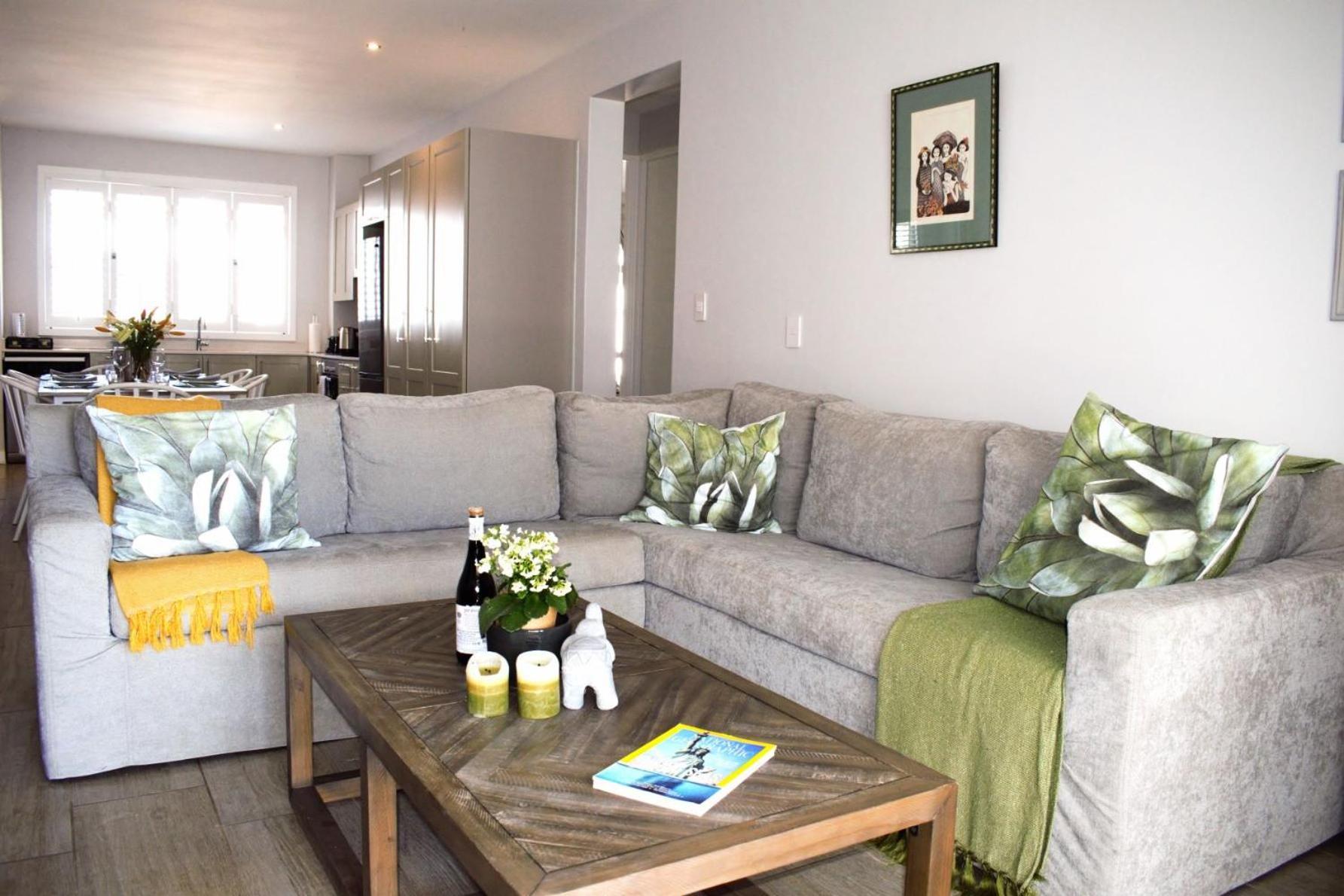 Spacious, Modern & Convenient Franschhoek Exteriér fotografie